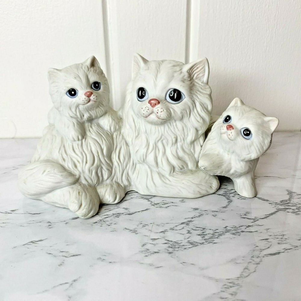 Vintage Homeco 3 Kittens Figurine Cat Statue White
